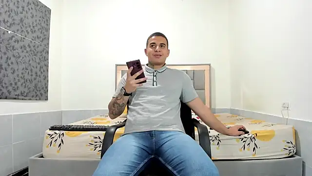 simookeler webcam
