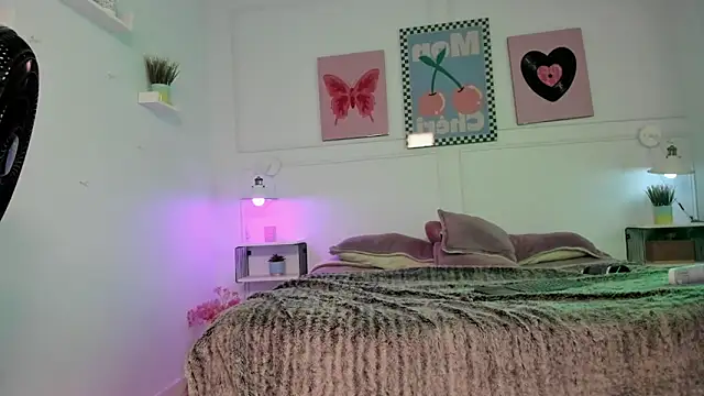 Zoe_Lynch_ webcam