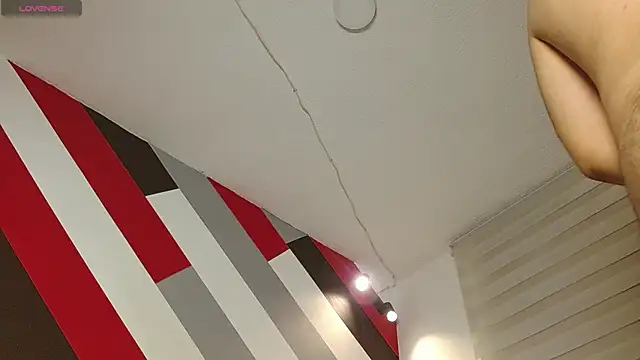 Zac_Golden webcam
