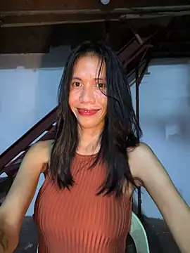 LoveRUBY143 webcam