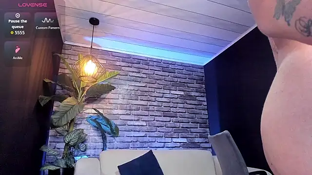 isabella_star_ webcam