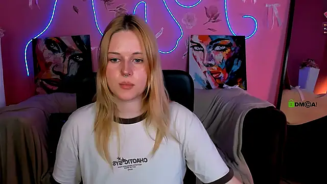 trixy_melison webcam