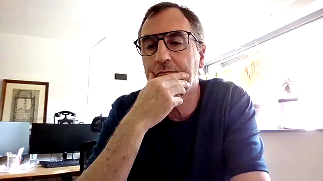 HotLucas66 webcam