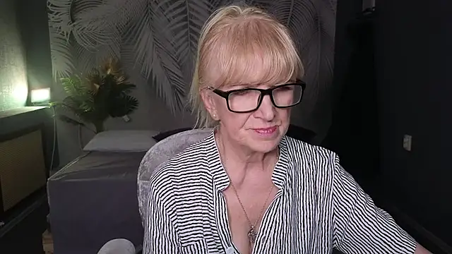 Dr_Mireille webcam