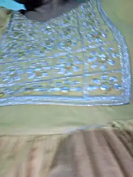 Priya_Bong