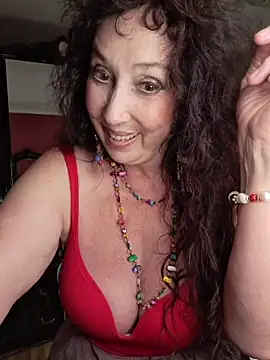 GypsyEsmeralda webcam