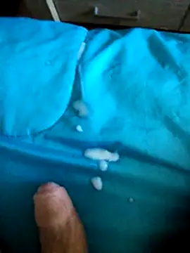 lovedoggy03 webcam
