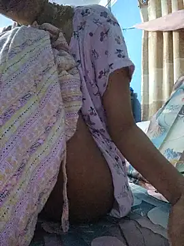 124pakhi webcam