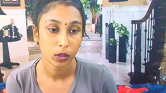 IndianSexyButt webcam