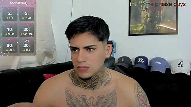 sweetlatinoboy webcam
