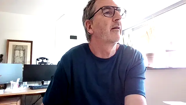 HotLucas66 webcam