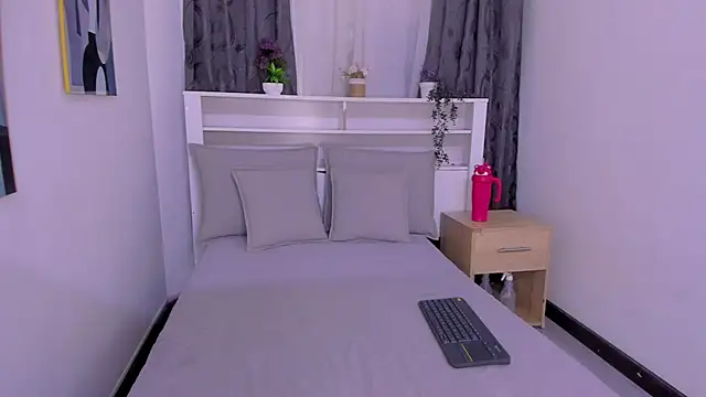 ObeyMyDesire0 webcam