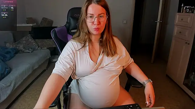 stella_vestal webcam