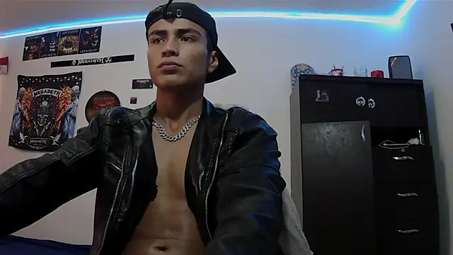 Fenix_hardcock