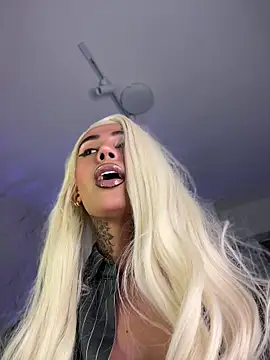 Kesenctel - Trans webcam sex chat