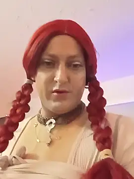 sissytrapdolly24 webcam