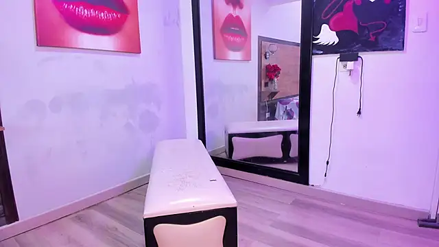 Shanna_Wells webcam
