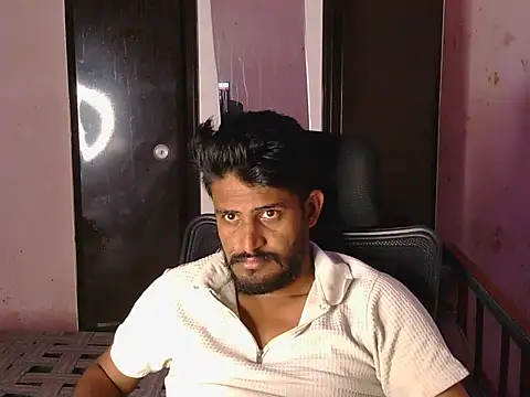 HotXKrish webcam