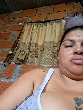 Juli_Powl webcam