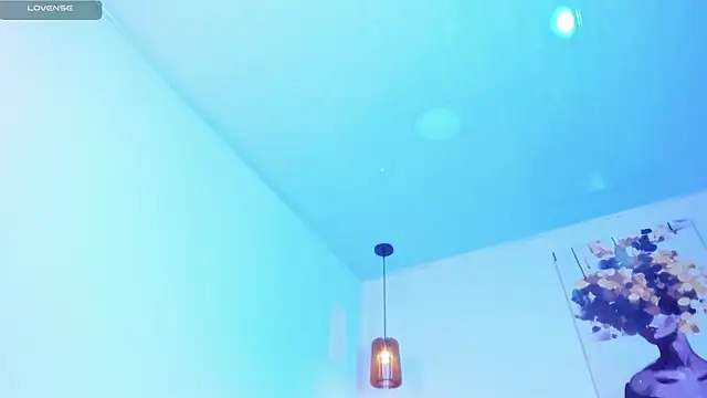 dolly_zoe webcam