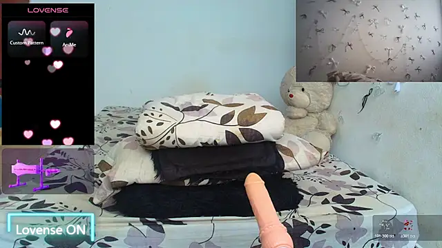 aidawilliam webcam