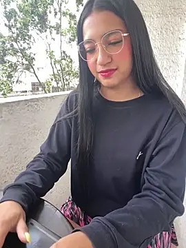 Daniela_Pink webcam