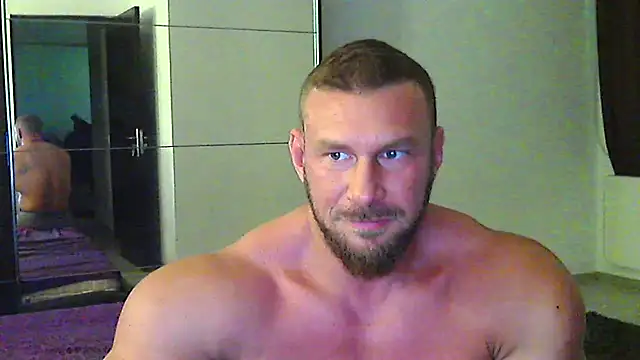 muscularkevin webcam