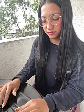 Daniela_Pink