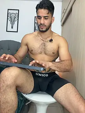 Maximiliano_ford live sex cam