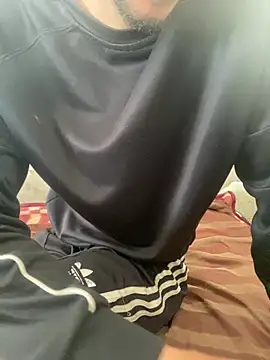 NchadeeQ_n7wiiiQ