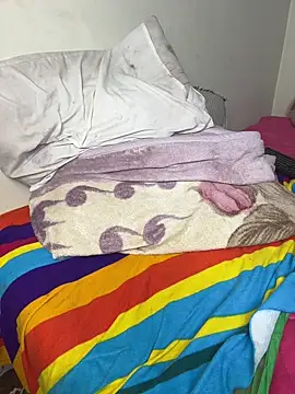 Kikie23 webcam