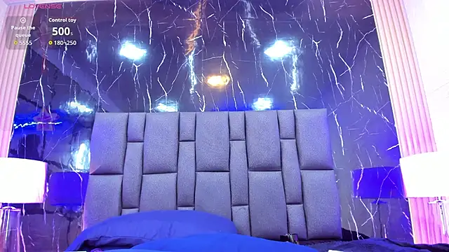 BustyGlow webcam