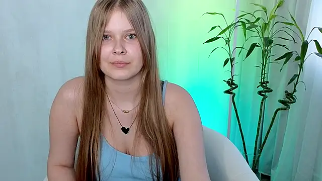 helena_tvs - Helena_TVS's free webcam - UK Sex Cams