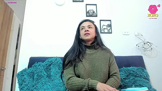 bessie32 - Bessie32's free webcam - UK Sex Cams