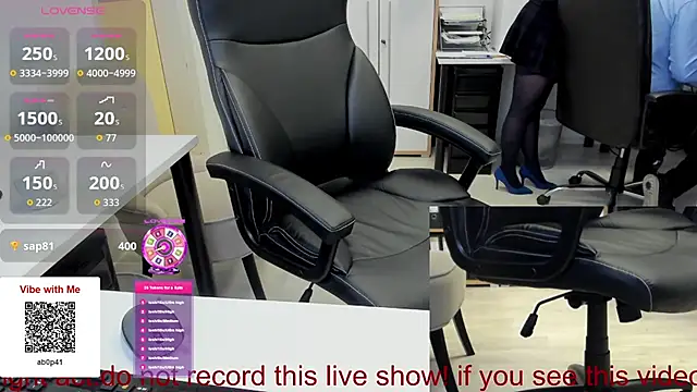 squirt_milf_viktoria webcam