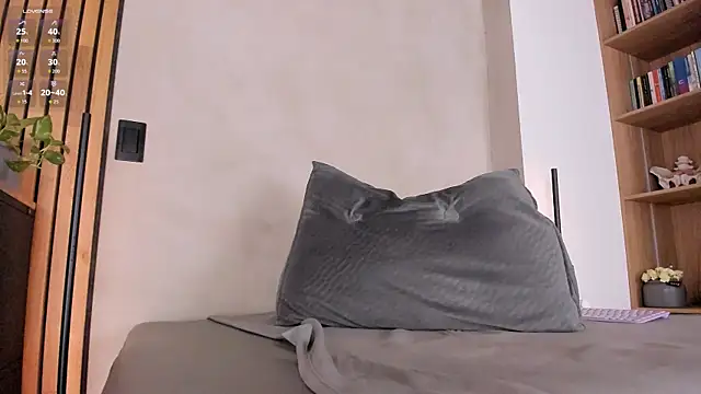 honeyhot69__