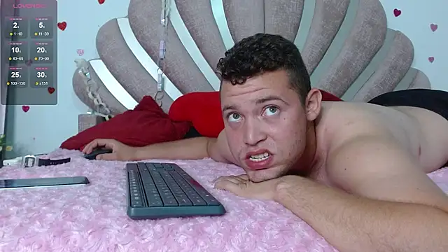 sven_fox723 webcam
