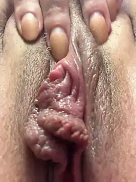 Kindsexygirl webcam