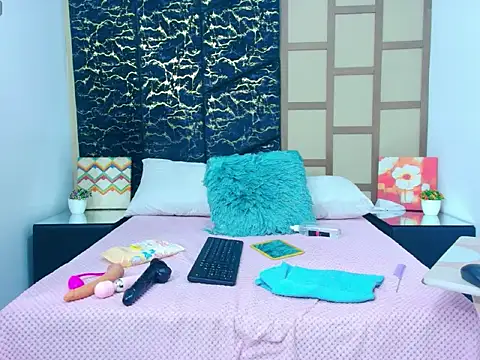 MelodyRouse webcam