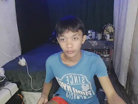 Innocentfucker webcam