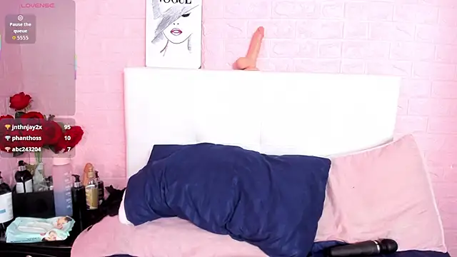 Celeste_Rox webcam