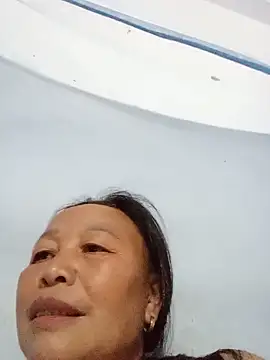 heesuu11 webcam