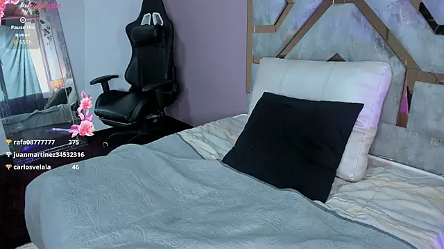 VIOLET_19XXX webcam