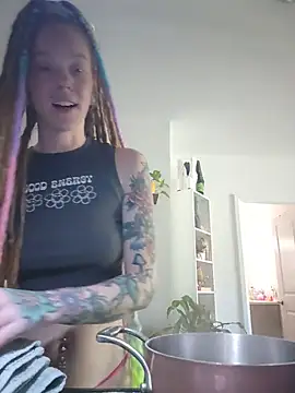 LucidLucy webcam