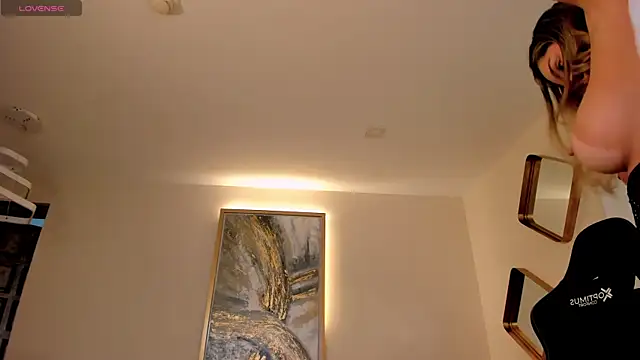 KylaMorrison webcam