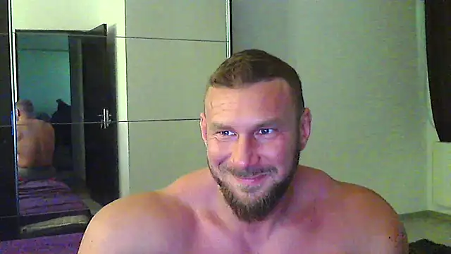 muscularkevin webcam