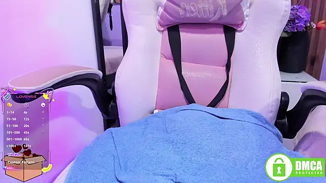 ana_gadot webcam