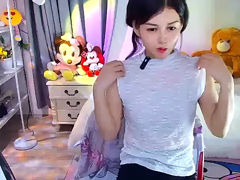 QinQin-888 webcam