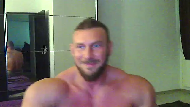 muscularkevin webcam
