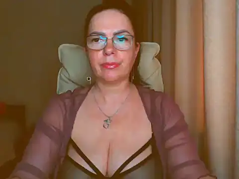 Monica-1203 webcam